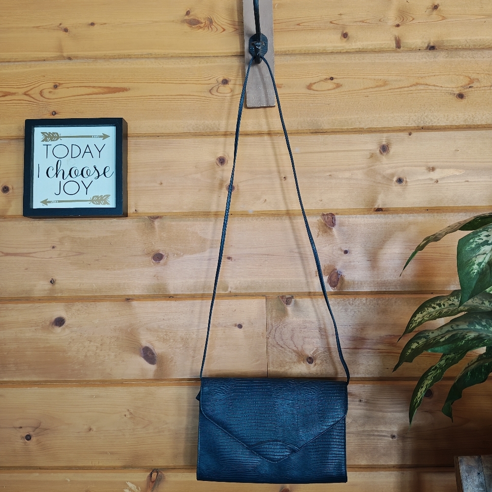 Partners Mervyns Vintage Navy Blue‎ Genuine Leather Crossbody Purse Envelope Bag